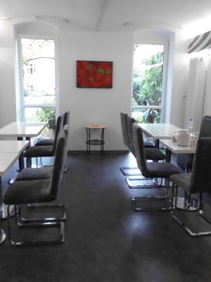 Innenansicht Aufenthaltsraum und Lounge